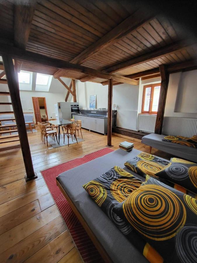 Apartman Horni Hermanuv Mestec U Chrudimi Zewnętrze zdjęcie