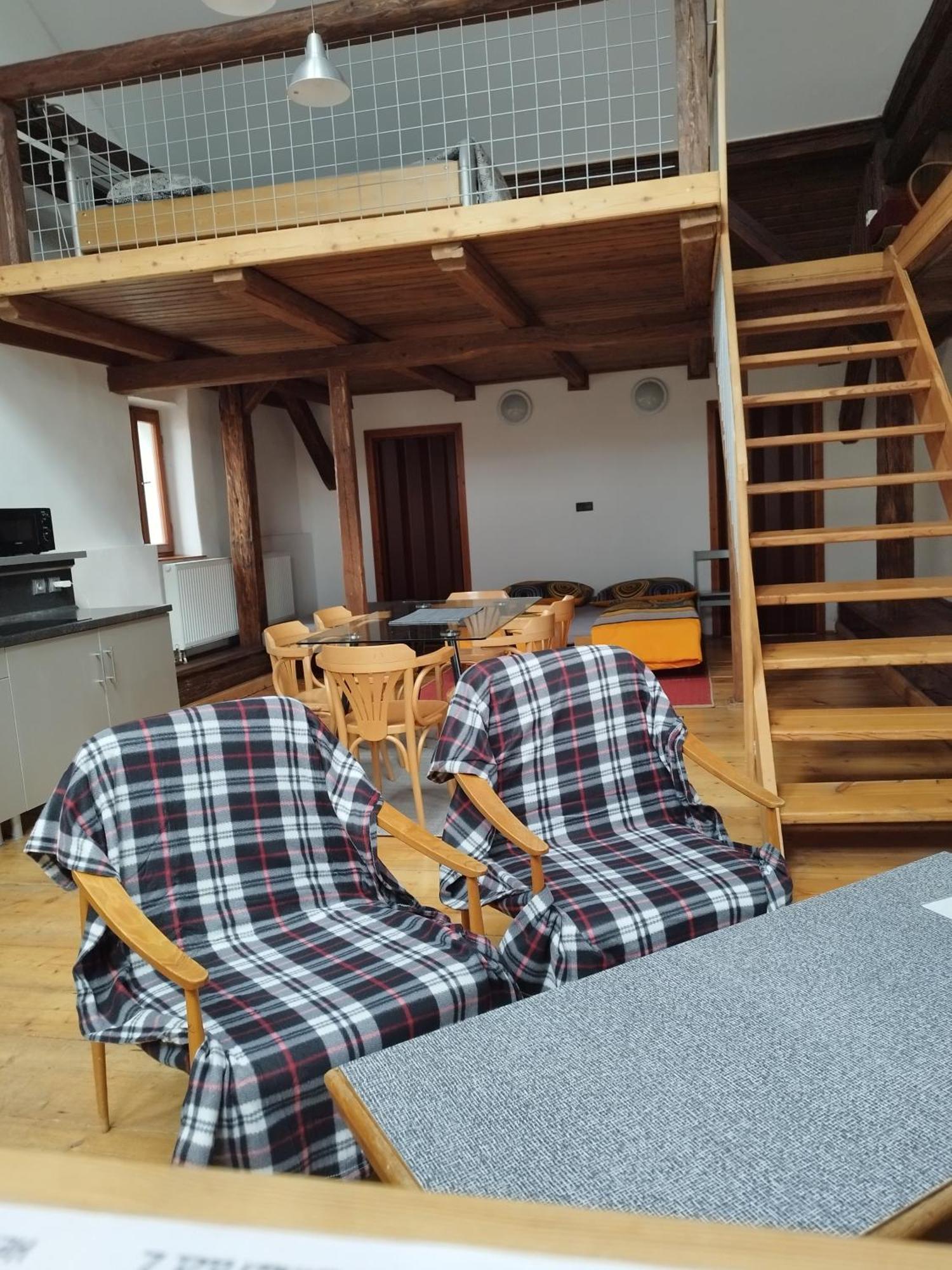Apartman Horni Hermanuv Mestec U Chrudimi Zewnętrze zdjęcie